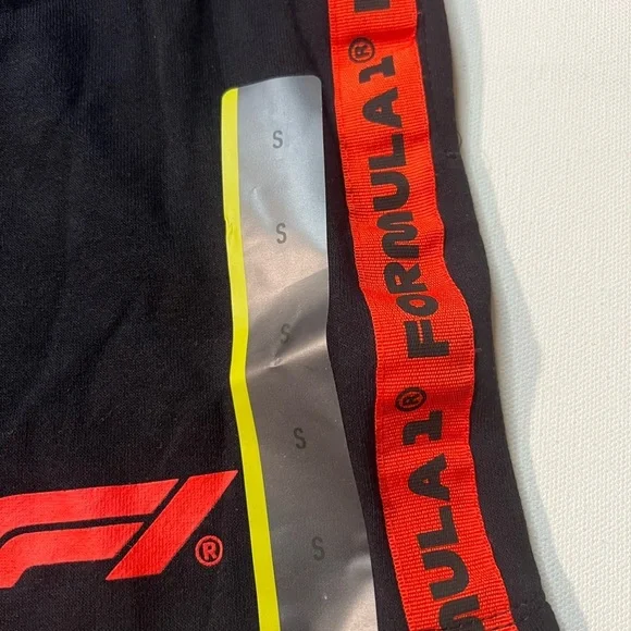 NWT Boy's Size Small Licensed Formula 1 Cotton Shorts 🏎️🏎️ (H) - Picture 3 of 7